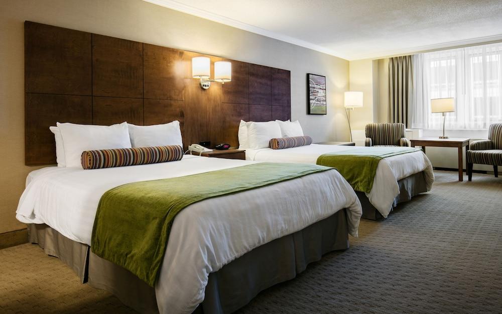 Best Western Ville-Marie Hotel & Suites Montreal Bagian luar foto