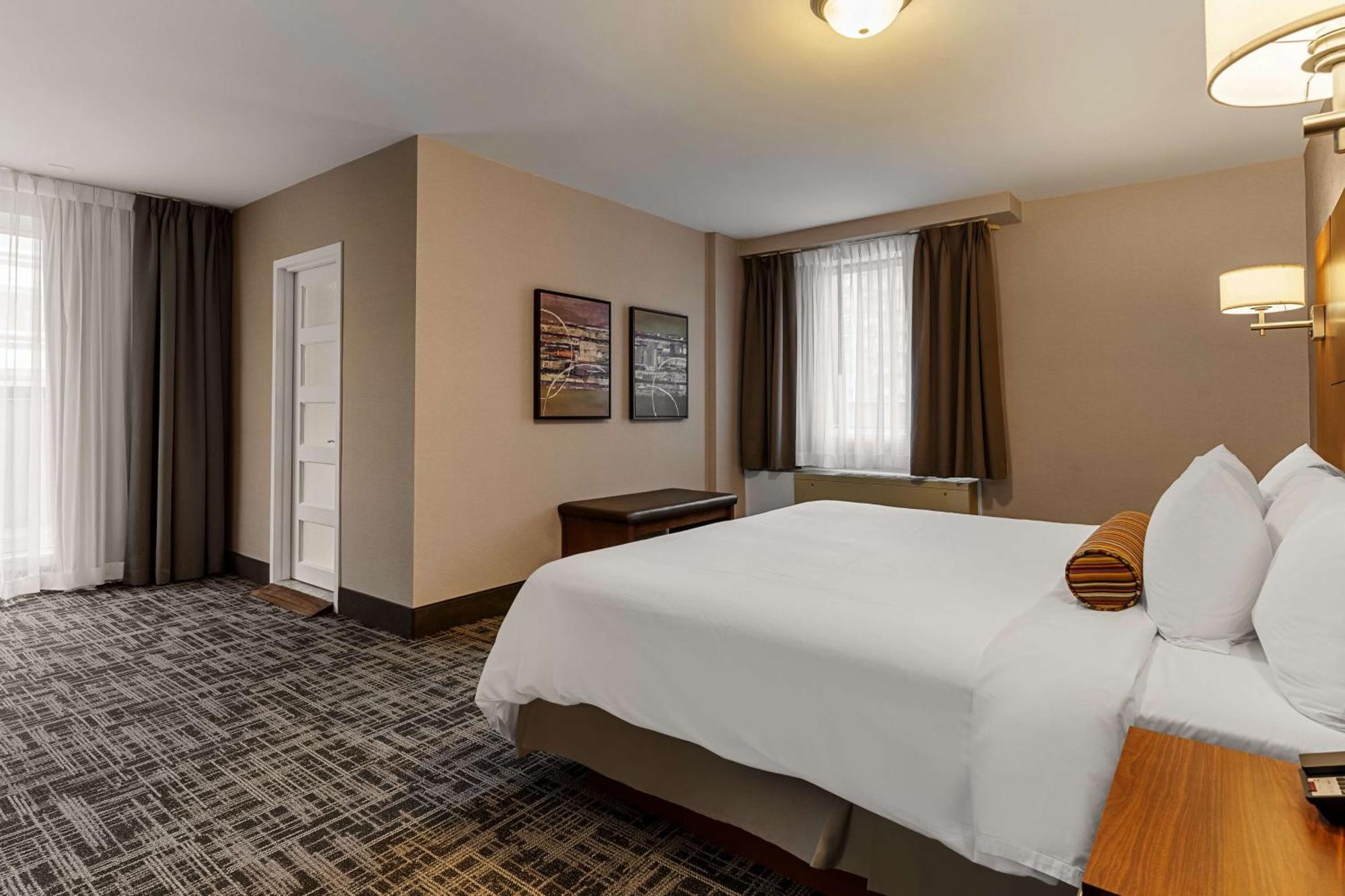 Best Western Ville-Marie Hotel & Suites Montreal Bagian luar foto