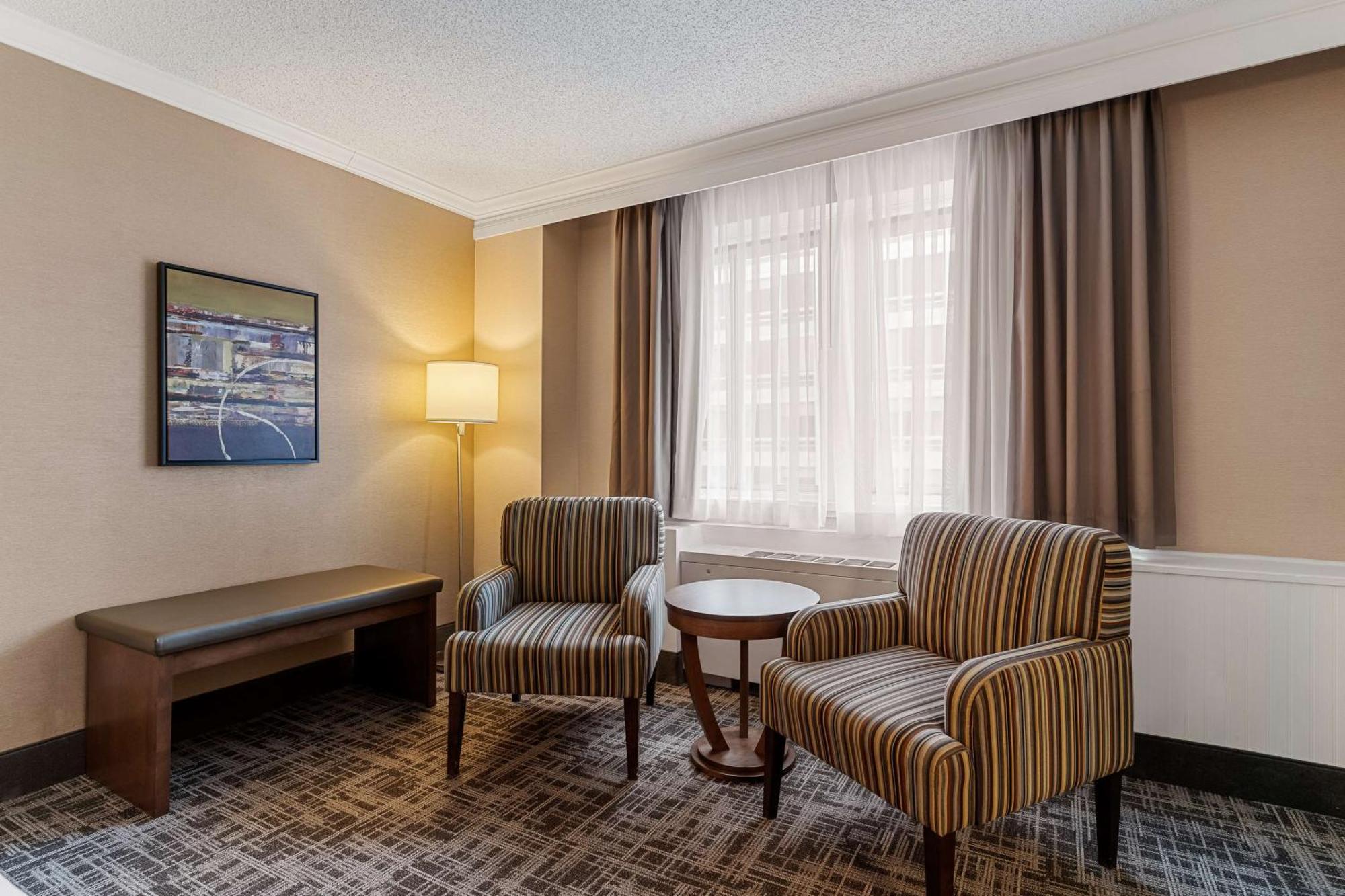 Best Western Ville-Marie Hotel & Suites Montreal Bagian luar foto